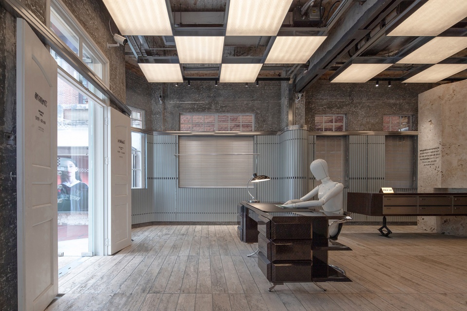 MASONPRINCE China by TOMO Design