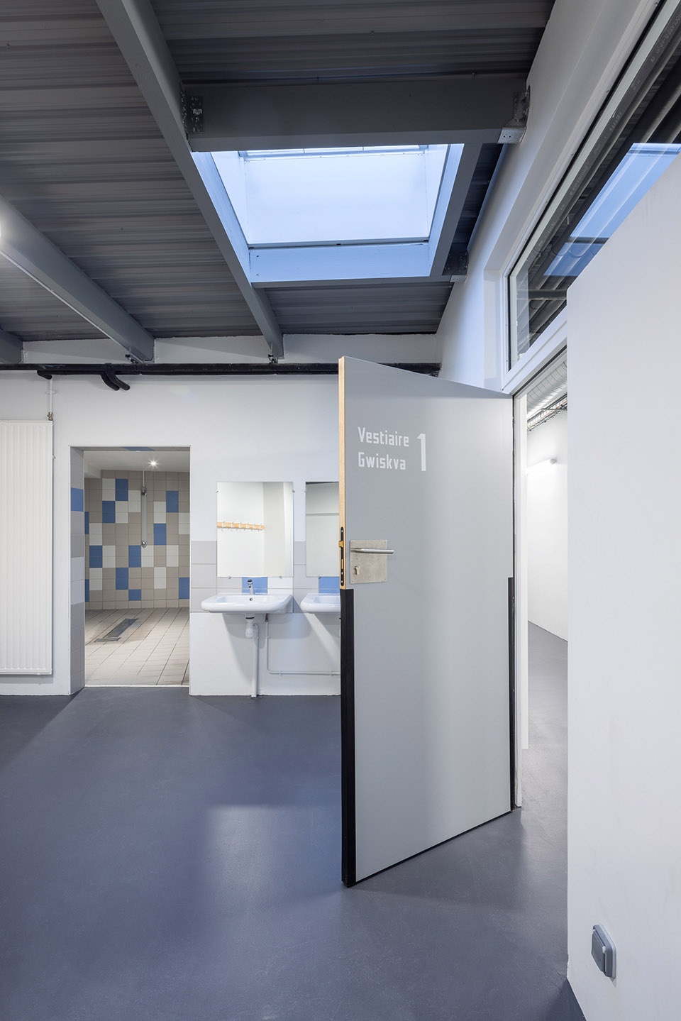 Renovation and extension of the Coum sports complex by ENO Architectes