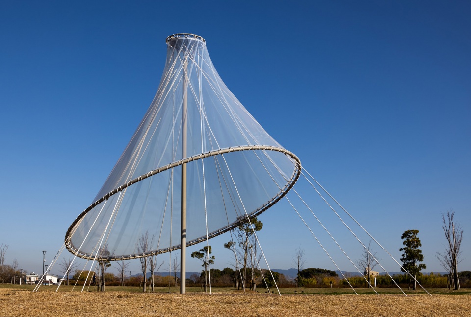 carbon hut by kengo kuma and associates