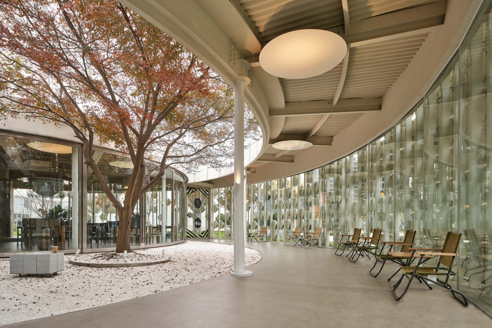 LOAM cafe bar China by STUDIO8