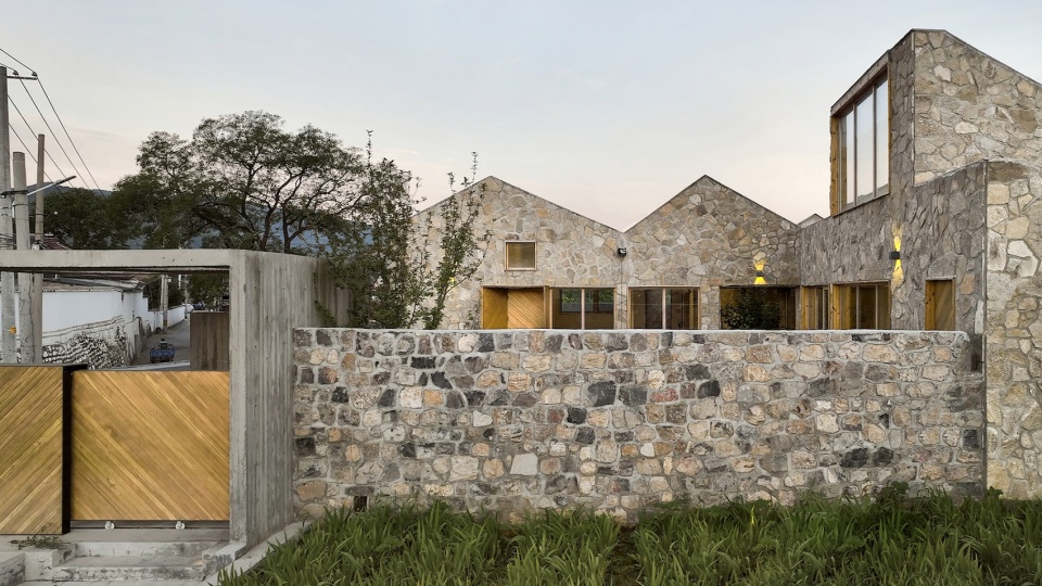 Folding Roof Courtyard China by MAT Office