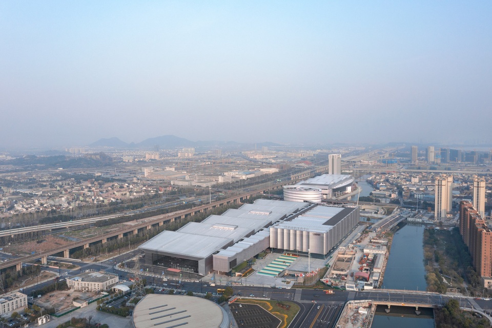 Shaoxing International Convention and Exhibition Center China by AUBE