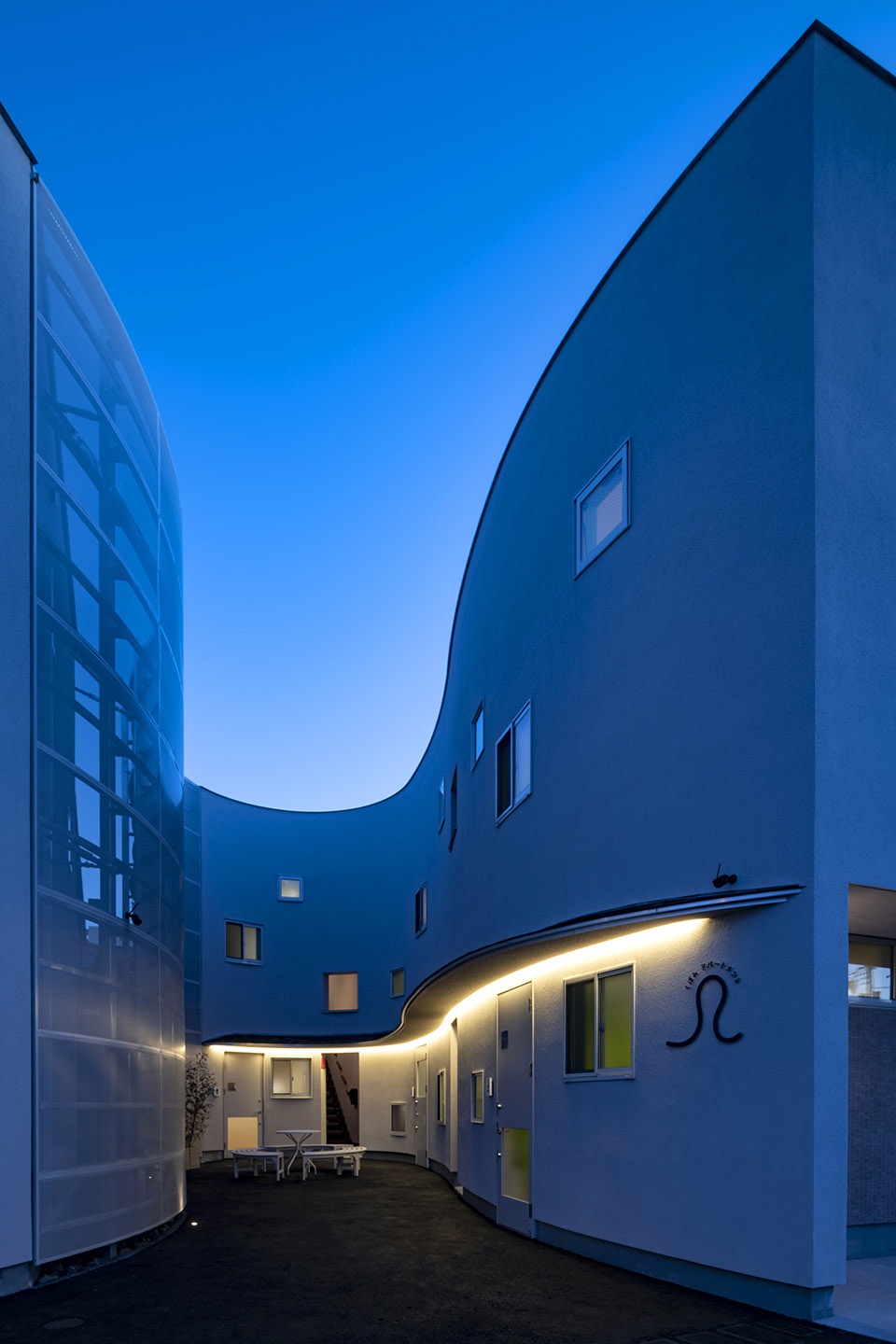 Kubomi Apartments by Organic Design Inc