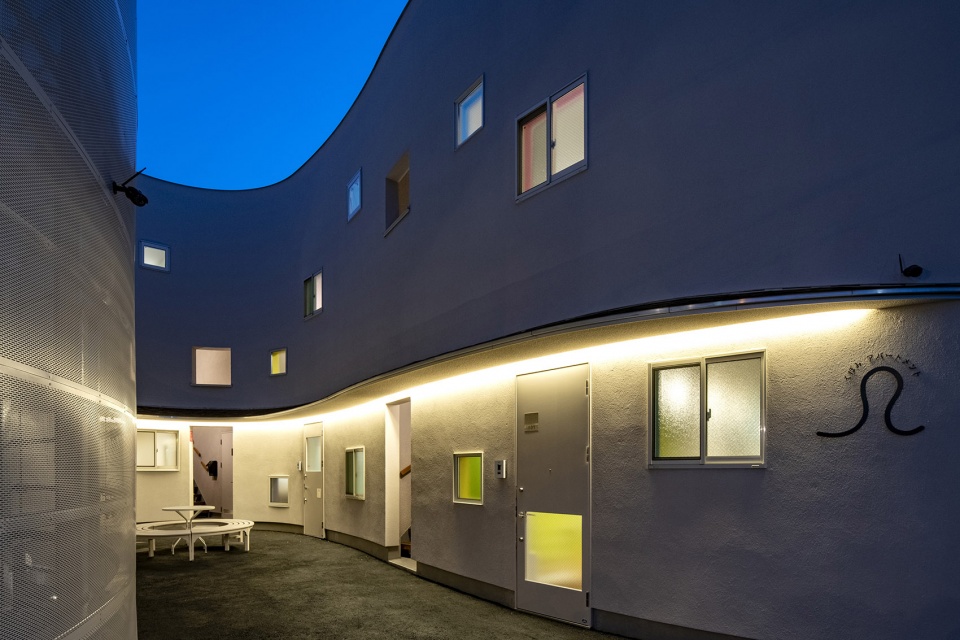 Kubomi Apartments by Organic Design Inc