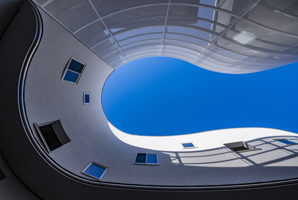 Kubomi Apartments by Organic Design Inc