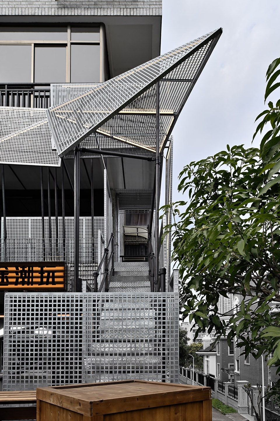 Letu Chaowan China by BALANCE DESIGN