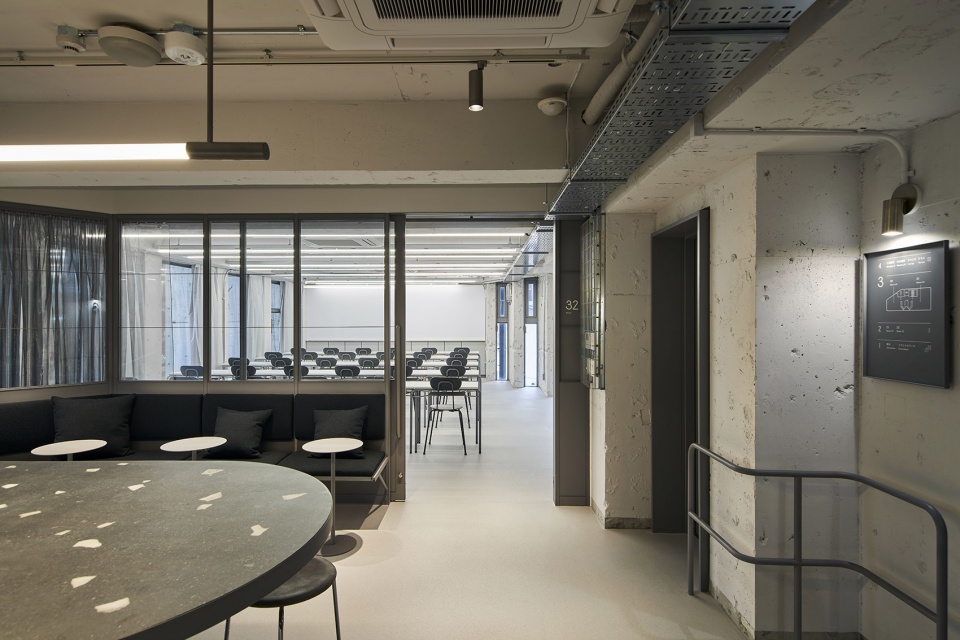 Kuwasawa Design School new educational facility by moss
