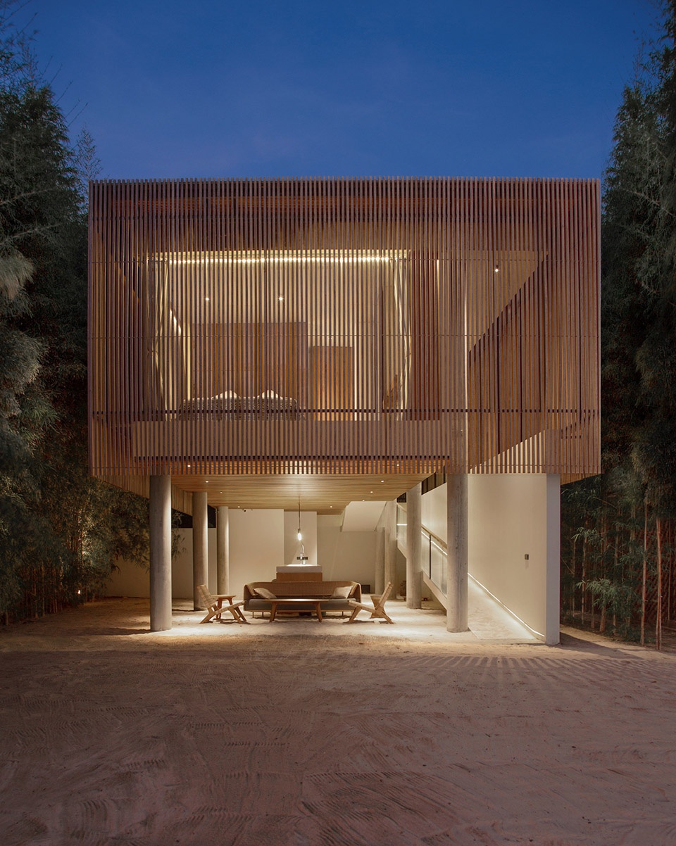 Innit Lombok by Andra Martin and d associates
