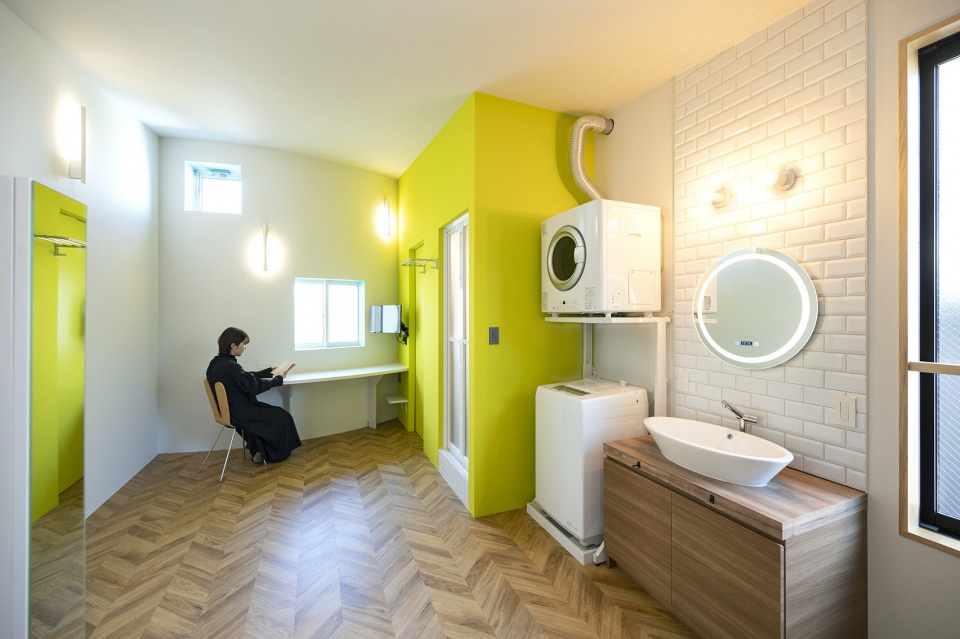 Kubomi Apartments by Organic Design Inc