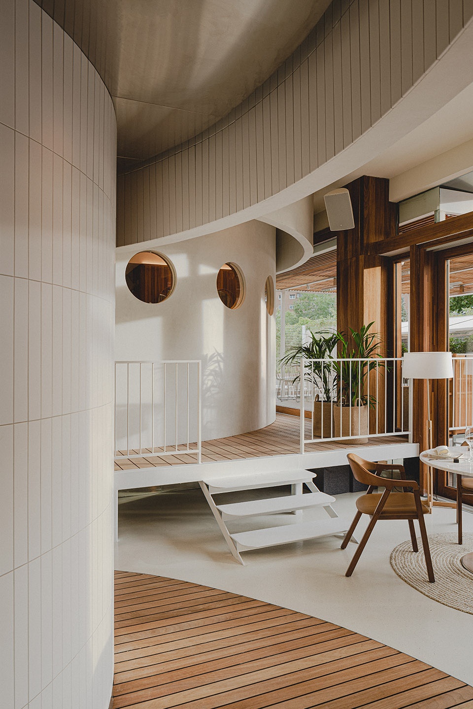 La Maruca de Lopez de Hoyos by ZOOCO ESTUDIO