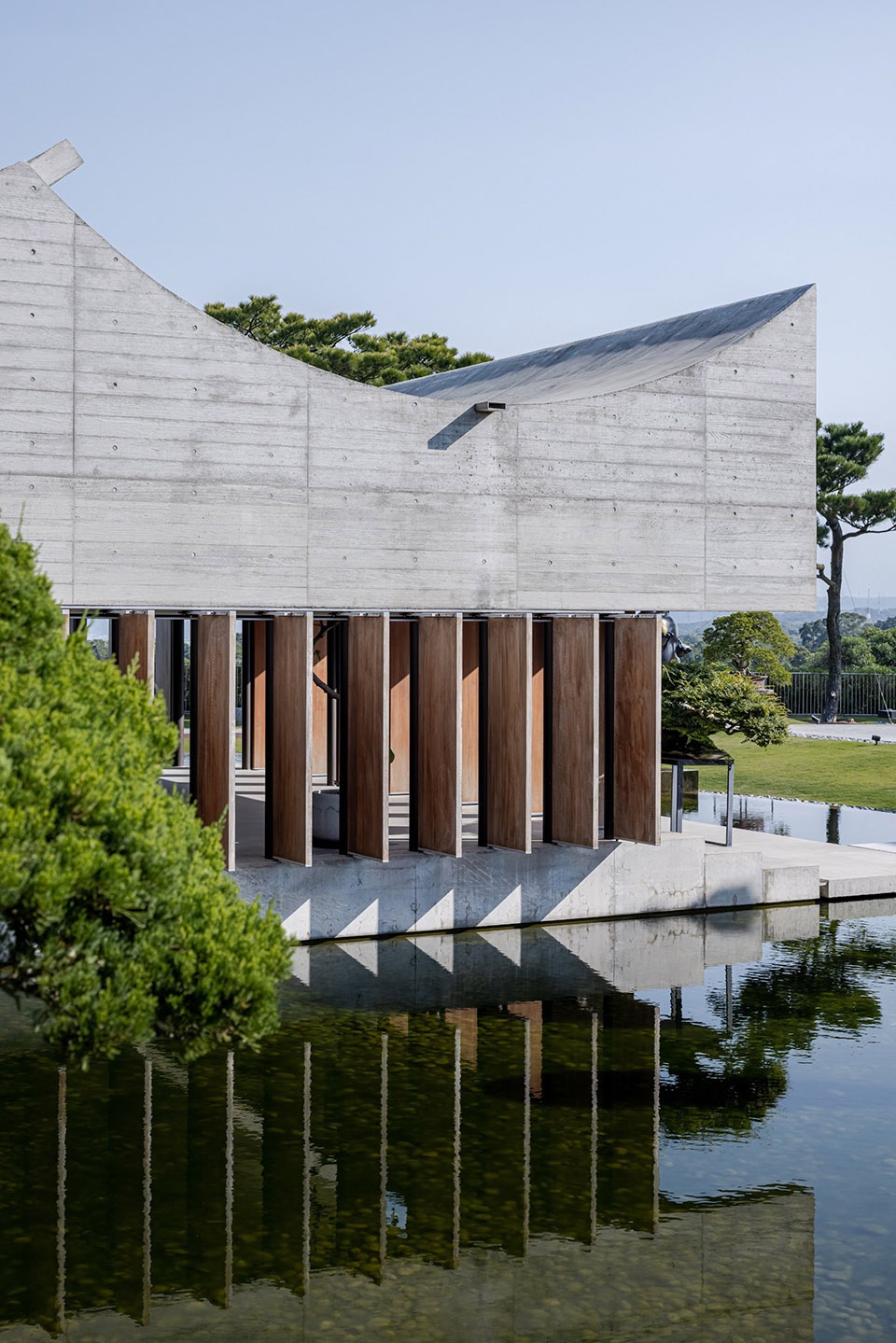 Watermoon Tea House by Behet Bondzio Lin Architekten