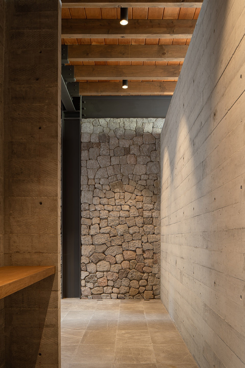 HIPICO PIEDRA GRANDE STUDIO RC