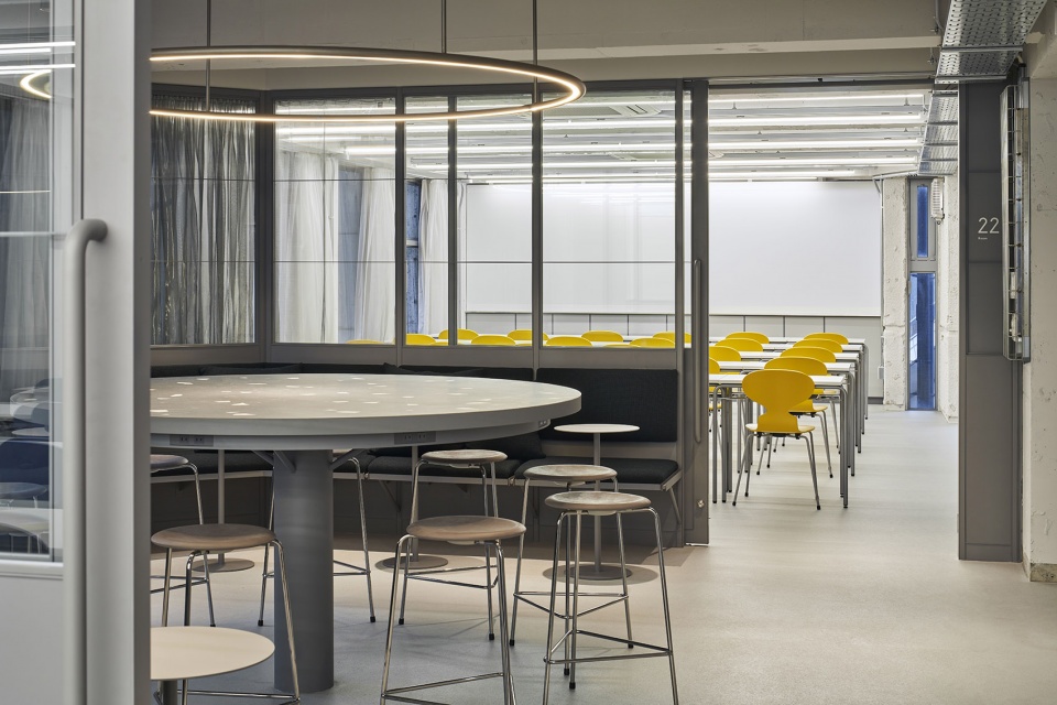 Kuwasawa Design School new educational facility by moss