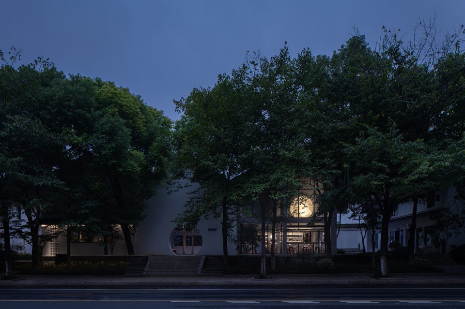 villa moon restaurant by forme