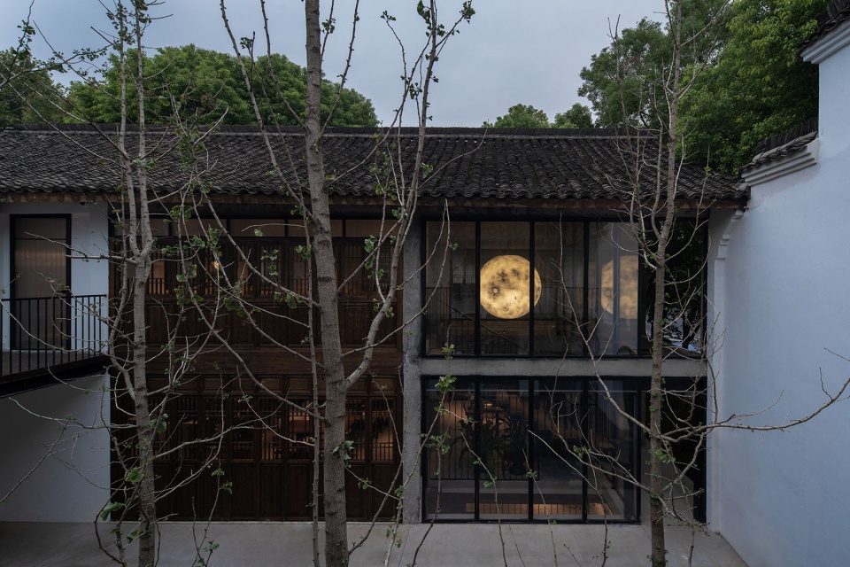 villa moon restaurant by forme