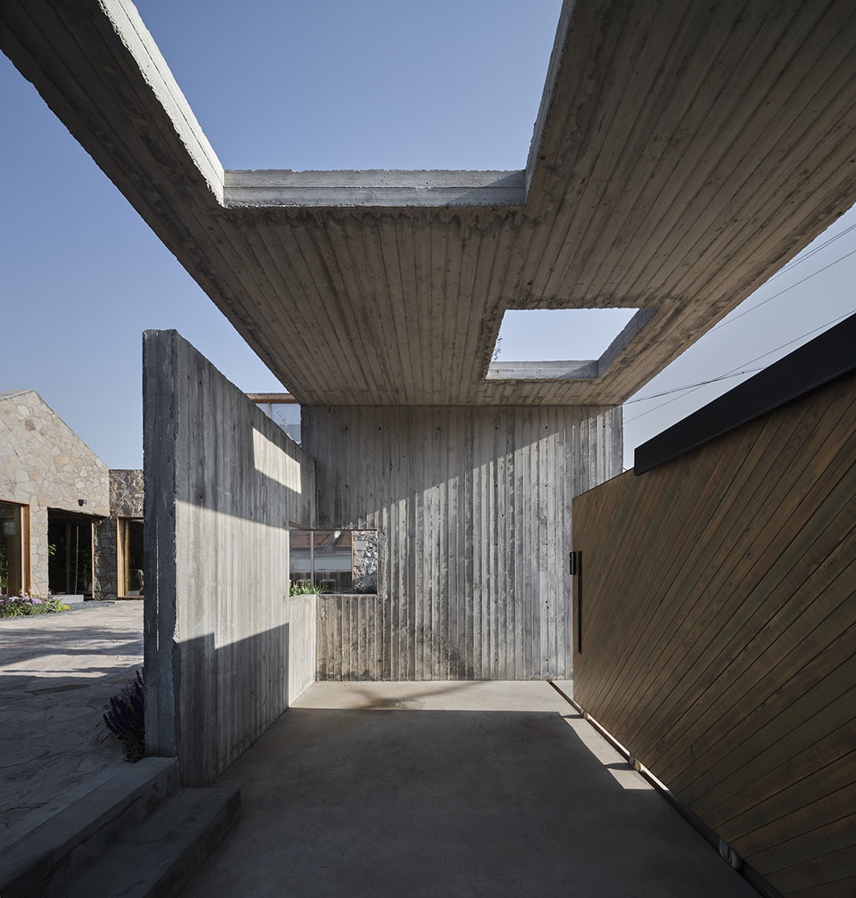 Folding Roof Courtyard China by MAT Office