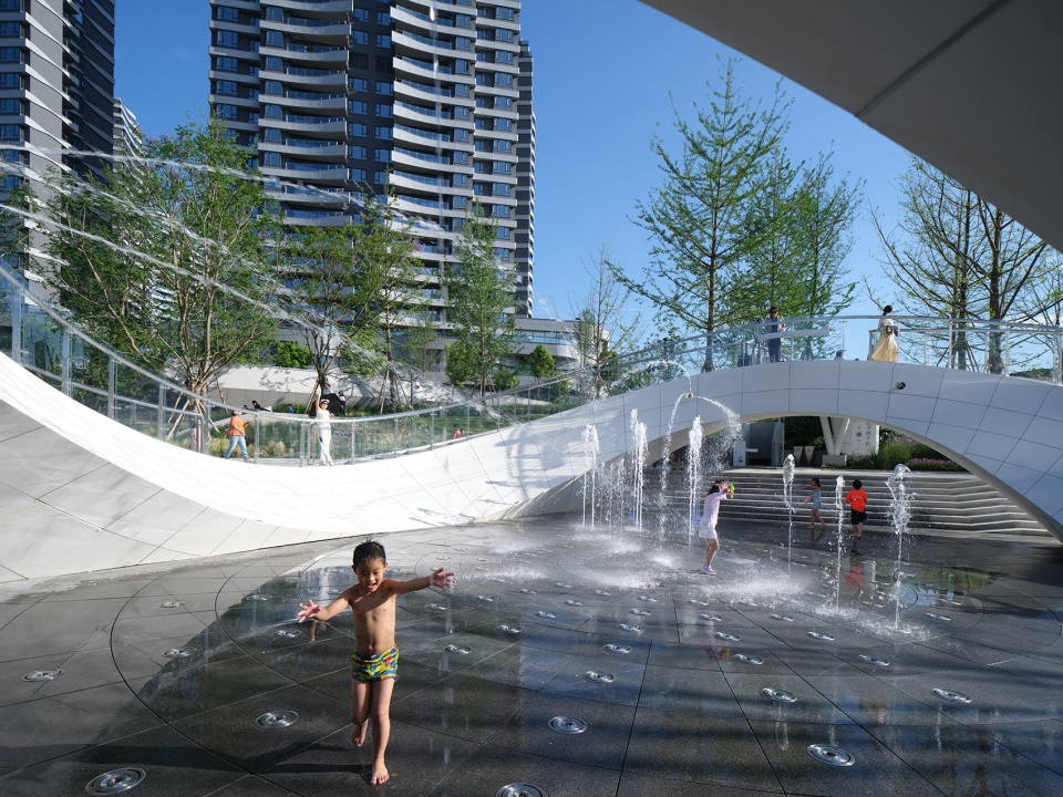WATERLINE PARK China by Lab D H Shanghai