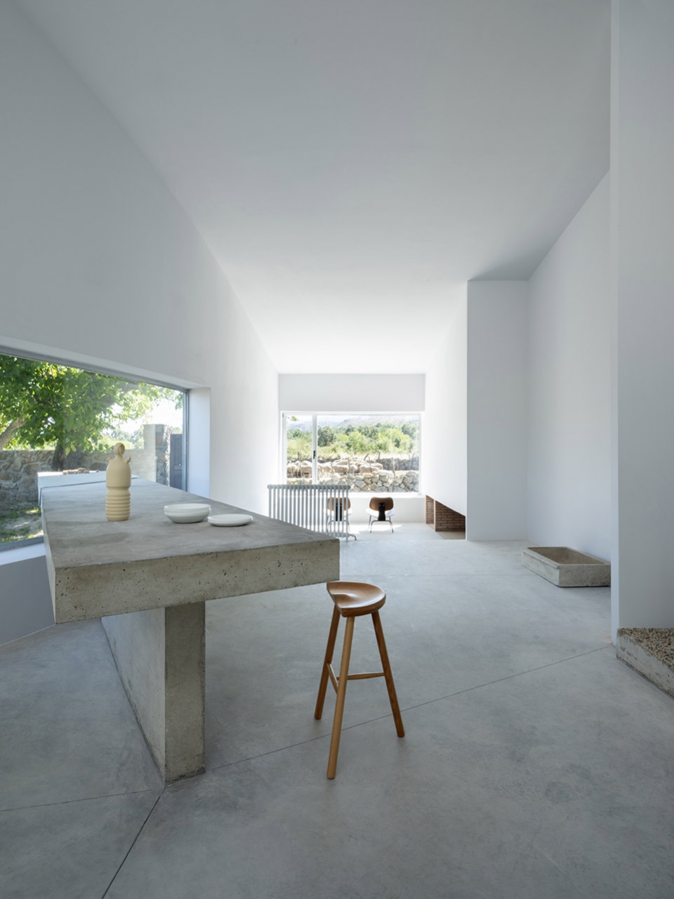 nogal house by raul almenara