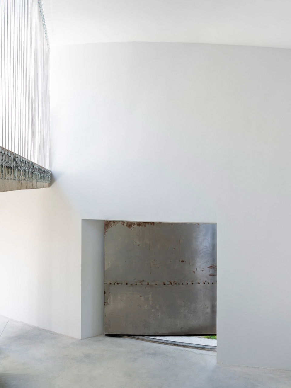 nogal house by raul almenara