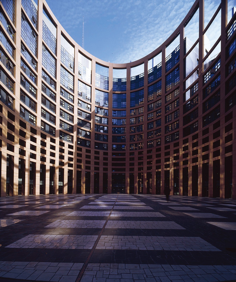 the european parliament building by architecturestudio