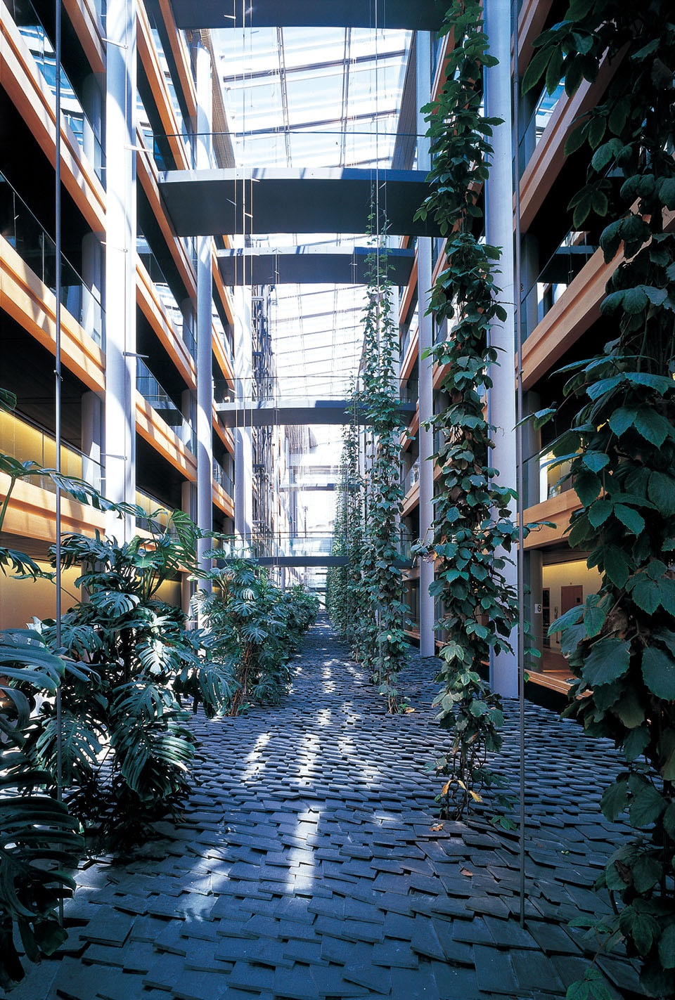 the european parliament building by architecturestudio