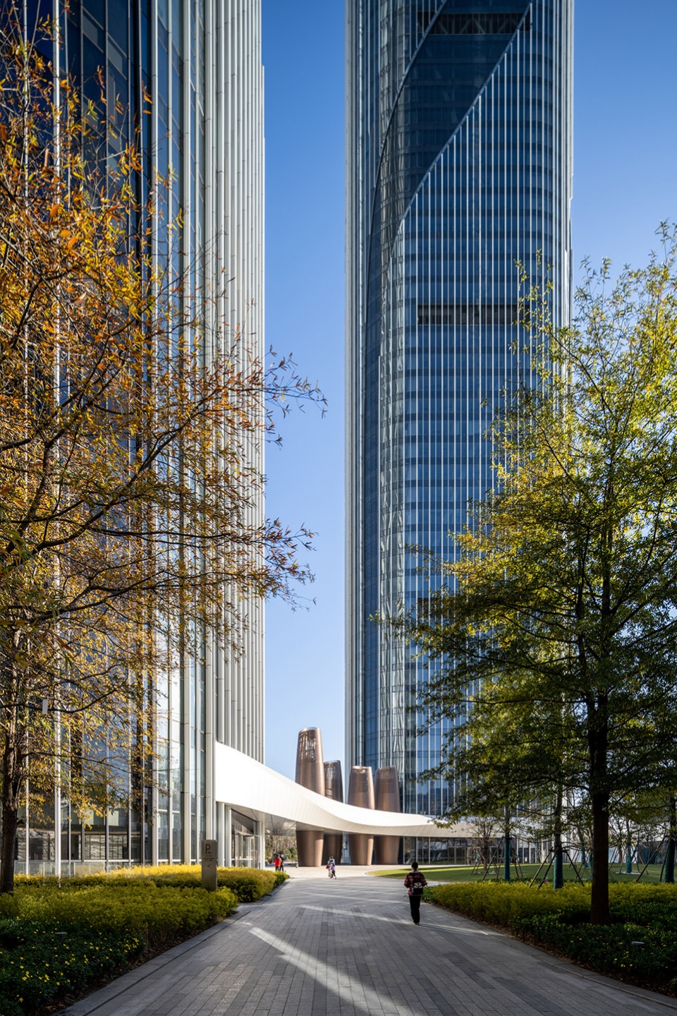 hangzhou shimao wisdom tower super high rise urban complex atelier ping jiang eid arch