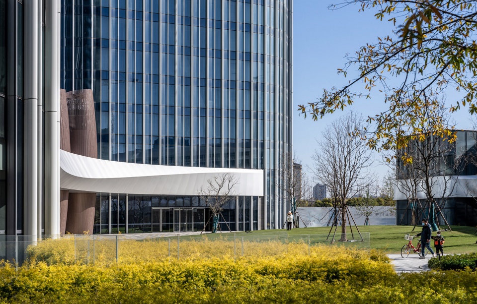 hangzhou shimao wisdom tower super high rise urban complex atelier ping jiang eid arch