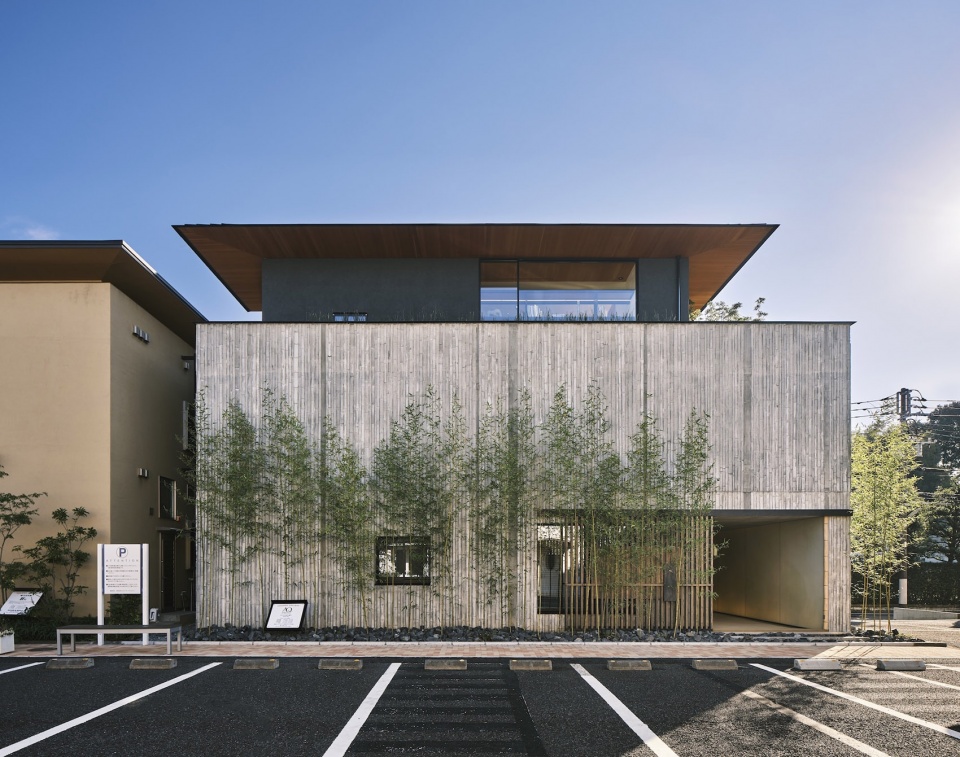 C4L by CUBO design architect