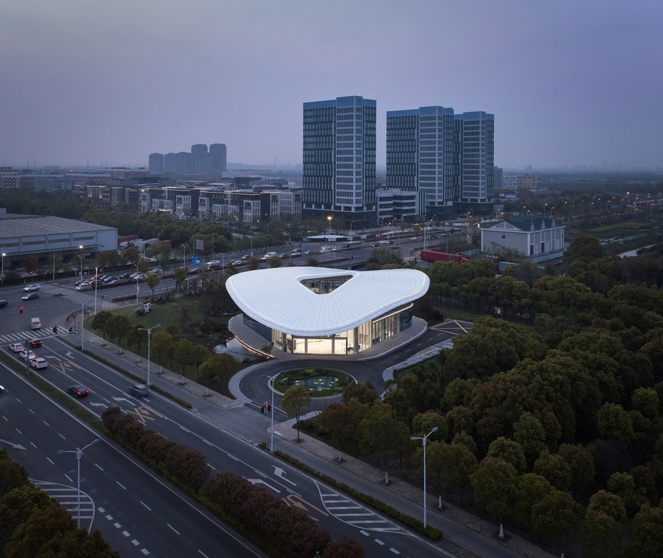 International Digital Sea Investment And Exhibition Center China by HATCH Architects