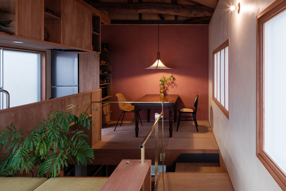 House in Hayashisaki Matsue Beach by Akio Isshiki Architects