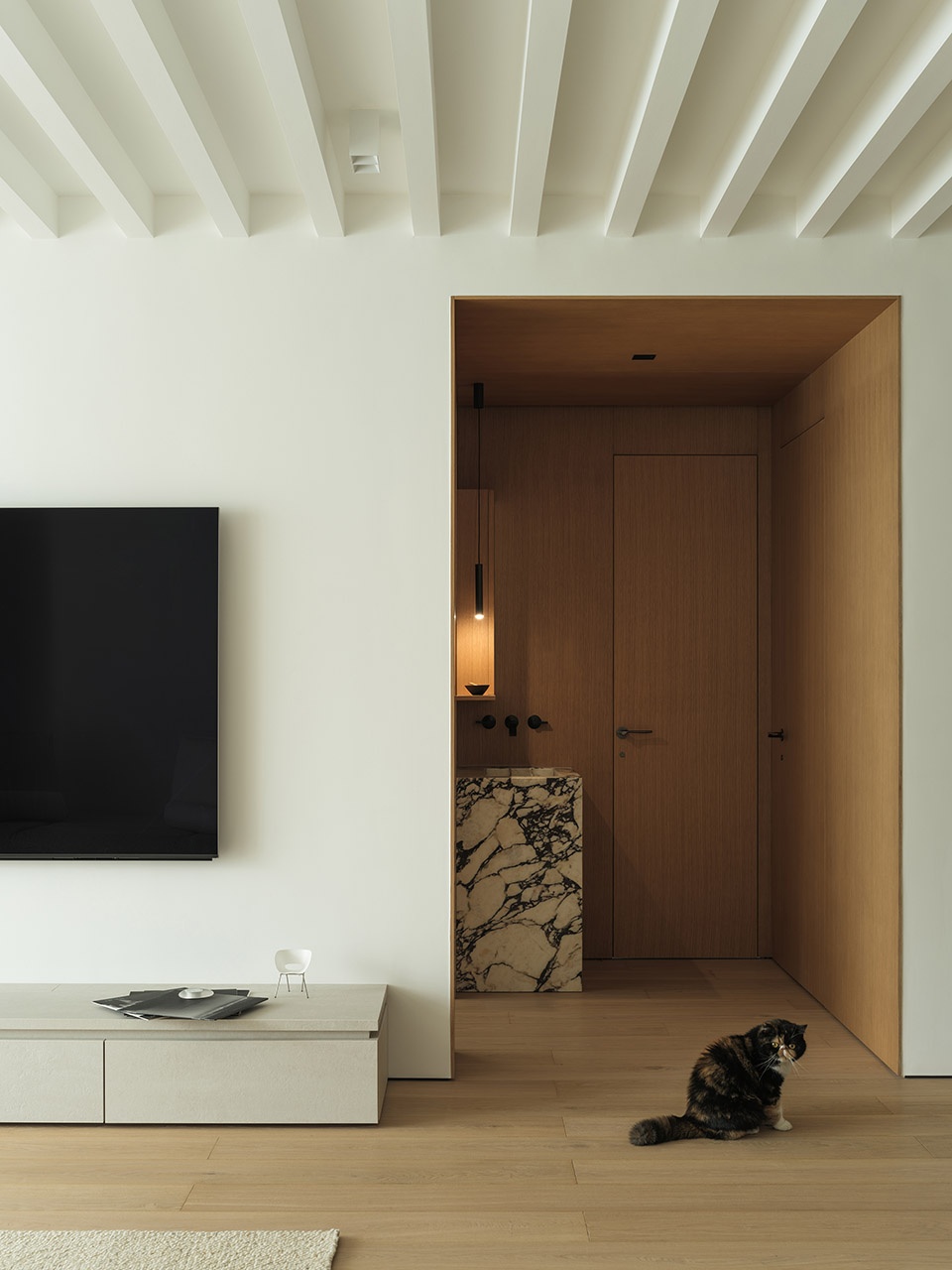Transformation of private houses on LIU XIAN roads China by FUYUDI STUDIO