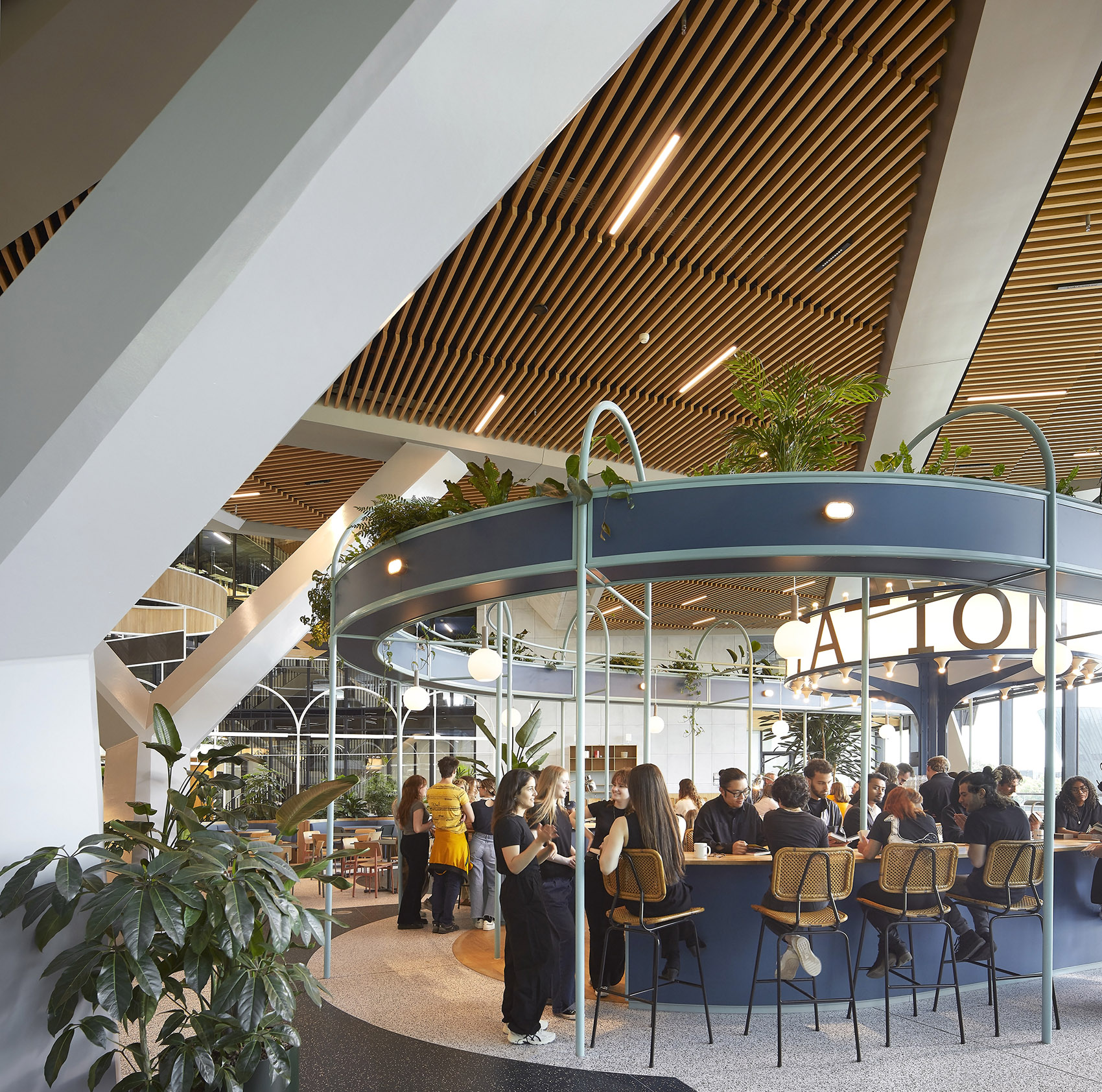 unstudios new city campus for travel leader booking com opens in amsterdam