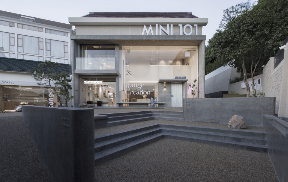 mini 101 space by hill architecture