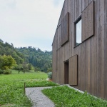 村庄里的谷仓住宅，瑞士 / BE ARCHITEKTUR GMBH, Boris Egli dipl. Architekt FH REG A SIA