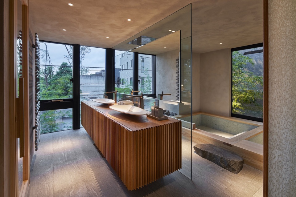 C4L by CUBO design architect