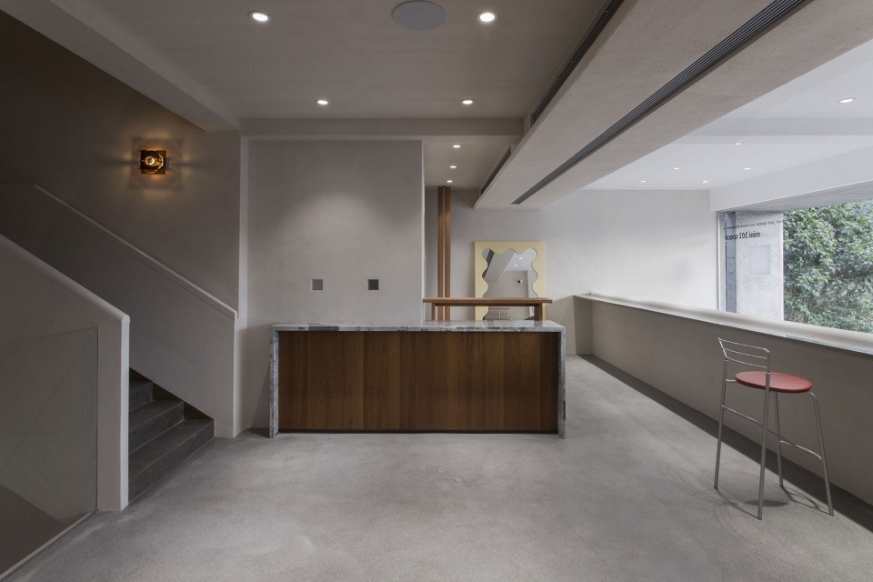 mini 101 space by hill architecture