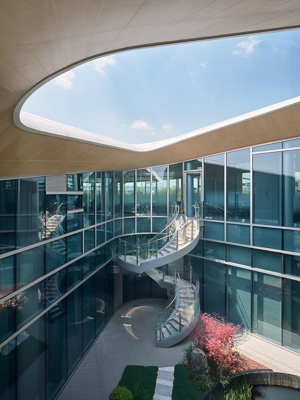 International Digital Sea Investment And Exhibition Center China by HATCH Architects 副本