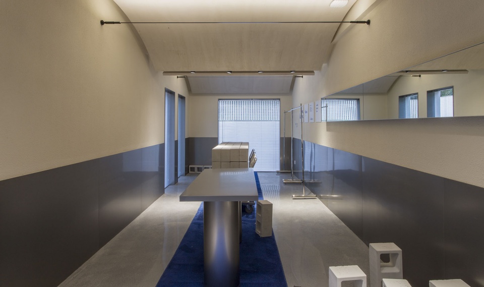 mini 101 space by hill architecture