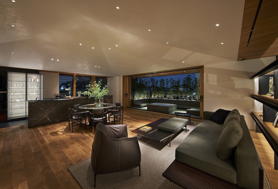 C4L by CUBO design architect
