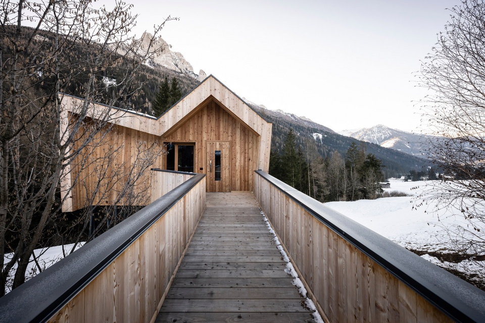 olympic spa hotel by noa