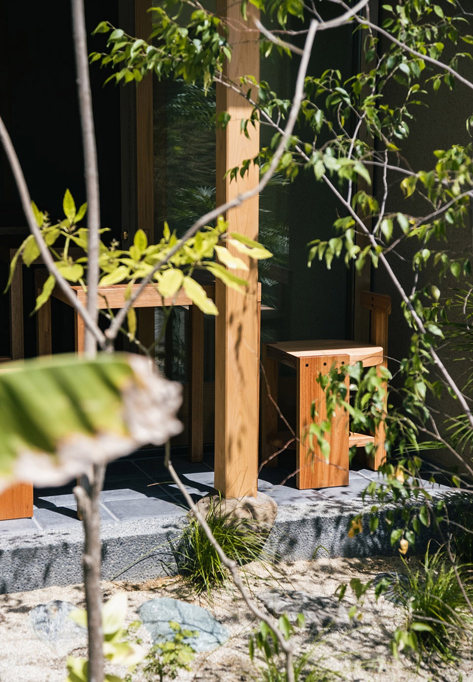 House in Hayashisaki Matsue Beach by Akio Isshiki Architects hrj
