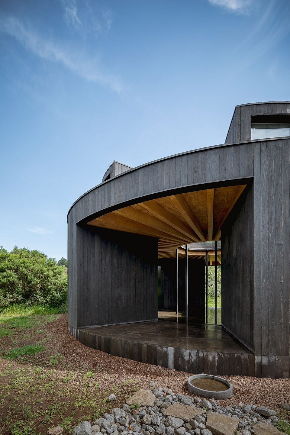 CASA COSECHA DE LLUVIA by Robert Hutchison Architecture JSa