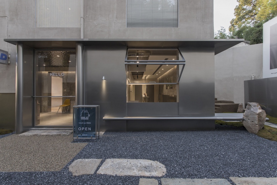 mini 101 space by hill architecture