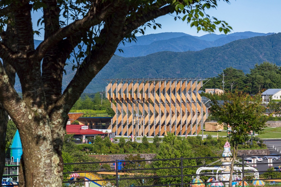 greenable hiruzen by kengo kuma and associates