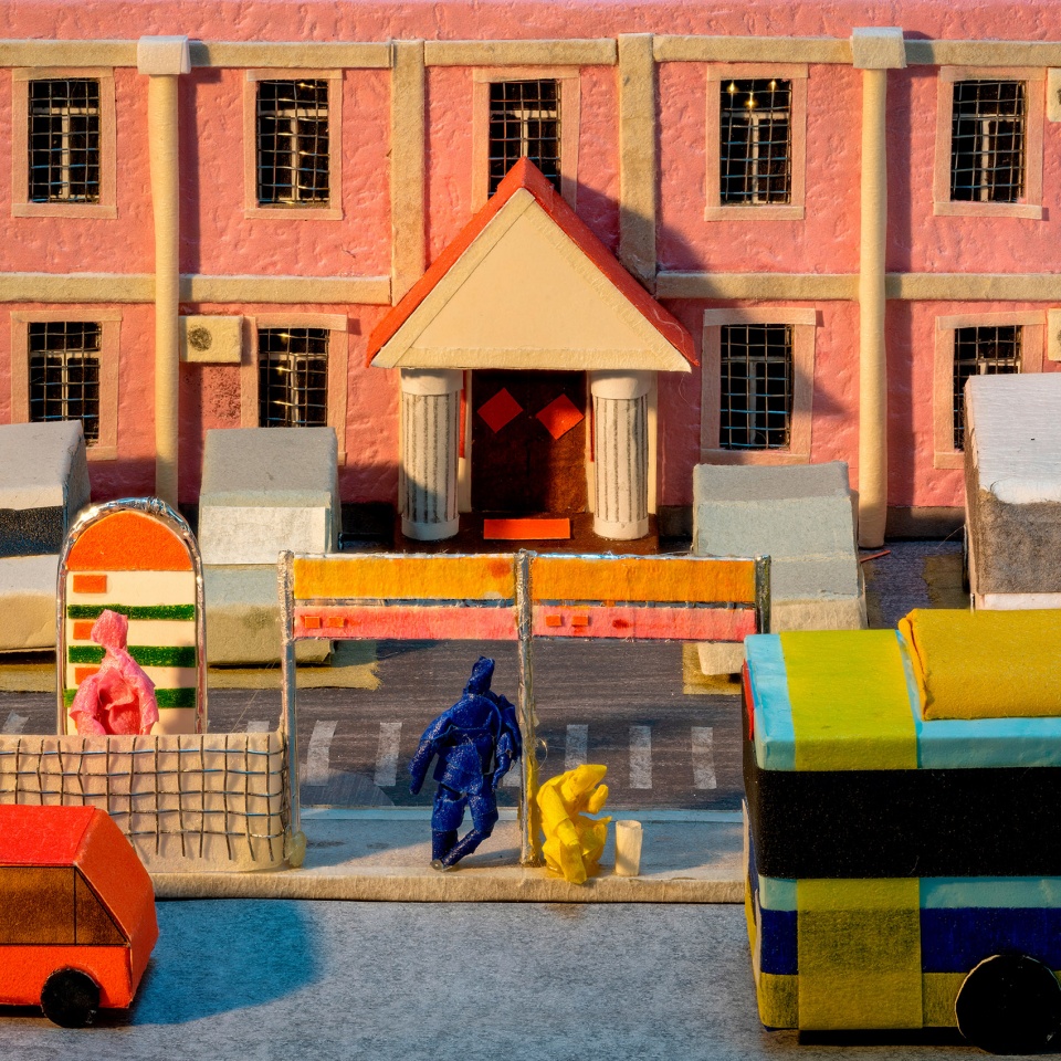 scape of urban object and life models by li han