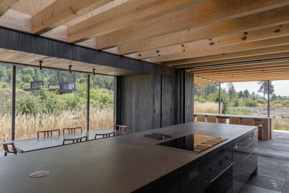 CASA COSECHA DE LLUVIA by Robert Hutchison Architecture JSa