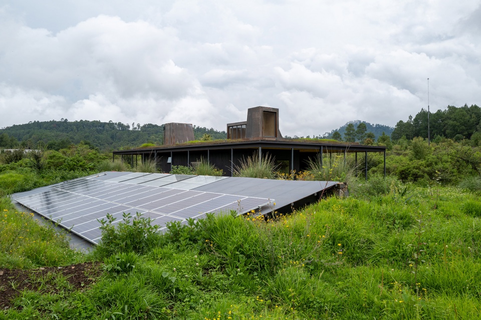CASA COSECHA DE LLUVIA by Robert Hutchison Architecture JSa