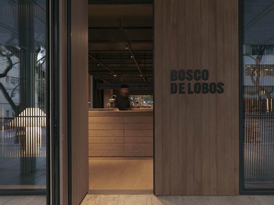 bosco de lobos by francesc rife studio