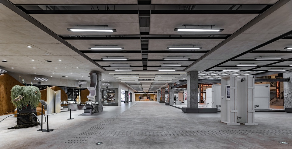 COSMO INNERCO Lighting Design by Guangzhou Lam Light Design