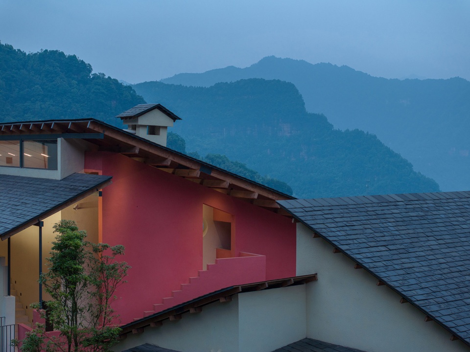 Lost villa in Simianshan Chongqing by kong architects